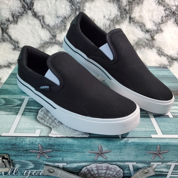 adidas Shoes - Adidas women kurin slip on